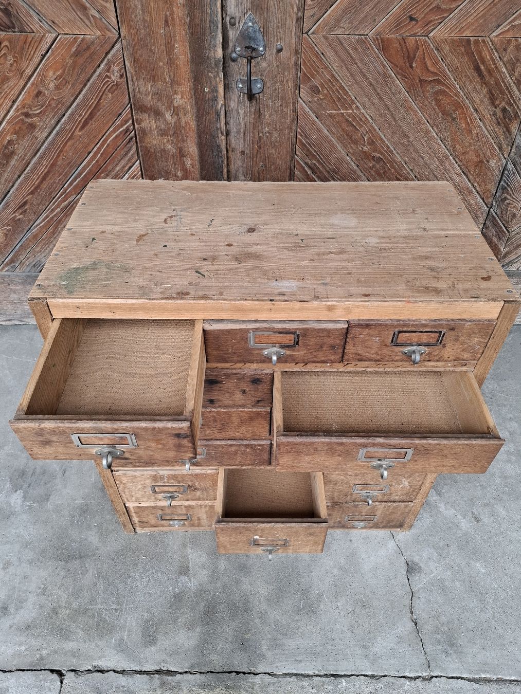Cassettiere: Apothekerschrank  – Usato da Utzenstorf venduto da S.Roethlisberger 3
