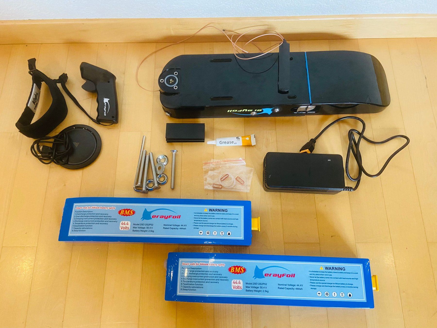 Tavole da surf e di nuoto: Foil Drive / Foil Assist – Usato da Oberuzwil venduto da Bibboo 5