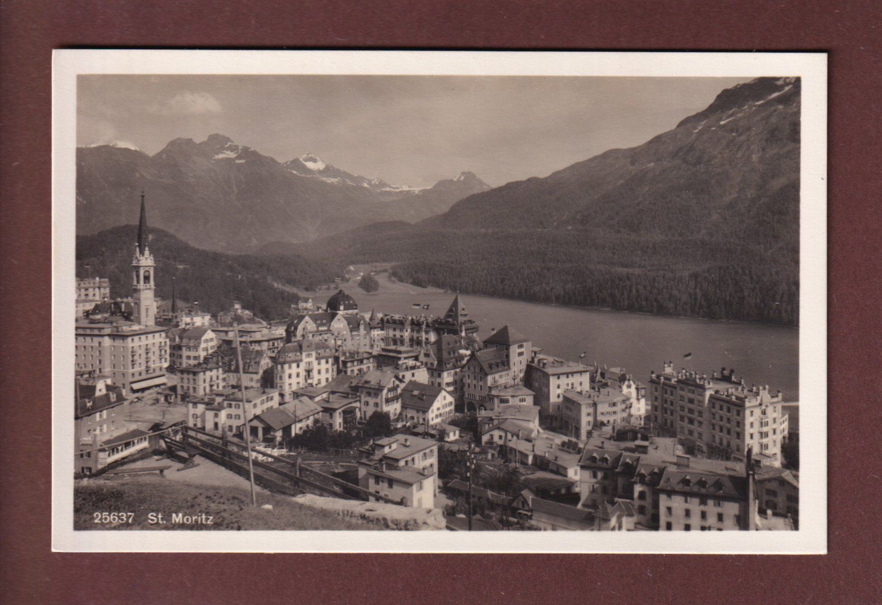 Cartoline postali: ST. MORITZ - Teilansicht – Usato da Pully venduto da nicecards