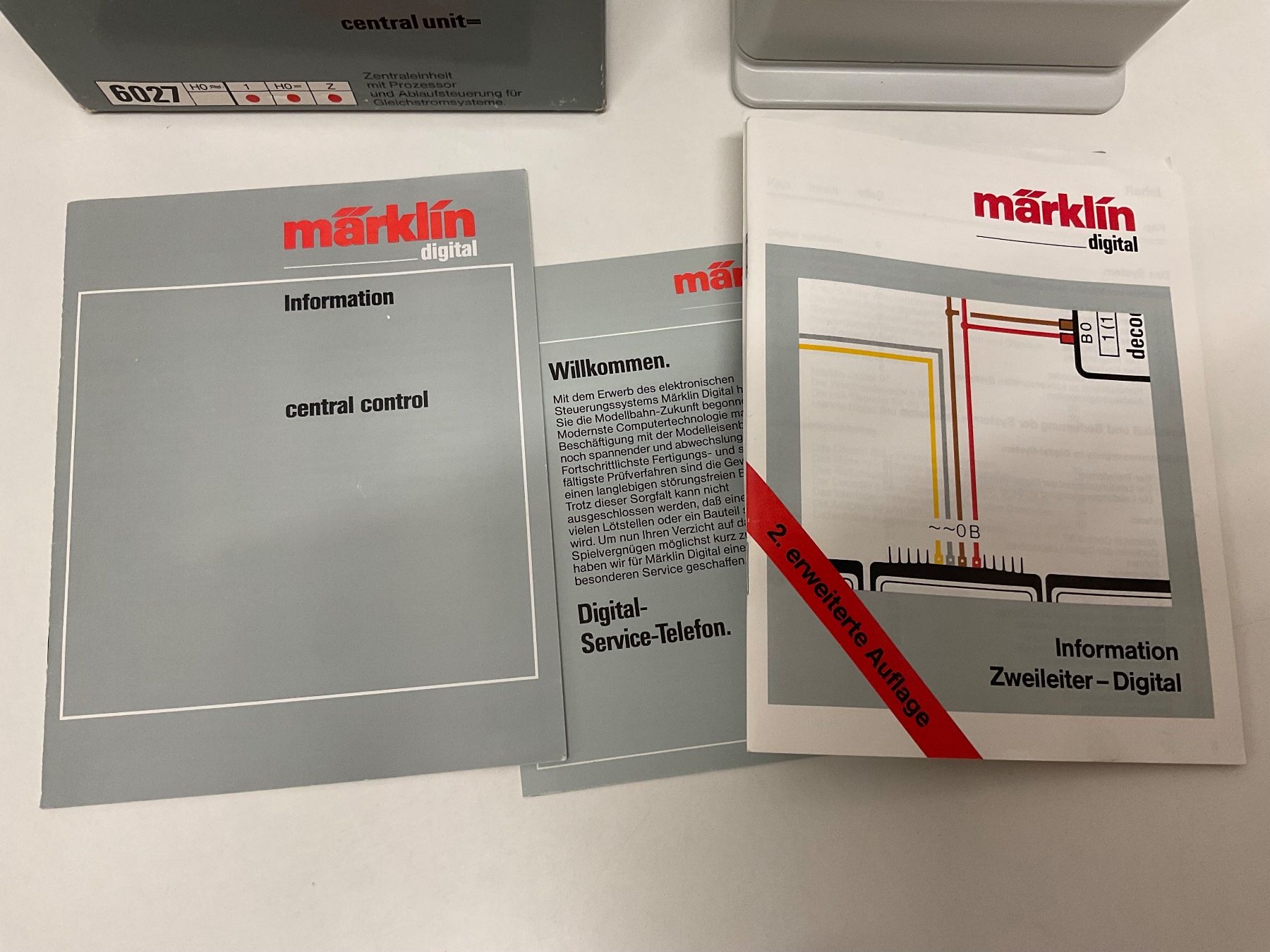 Märklin Modellini di ferrovie: Märklin Digital, 6027 Central unit, mit OVP, Bespielt – Usato da Chur venduto da Chur75 1