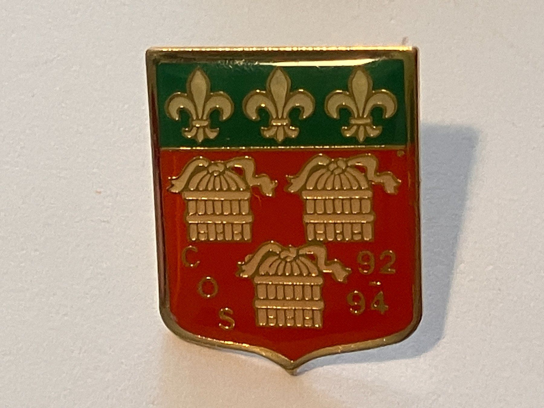 Placchette & Badge: 1 Pin COS Wappen 92 94 – Usato da Basel venduto da djwwpp