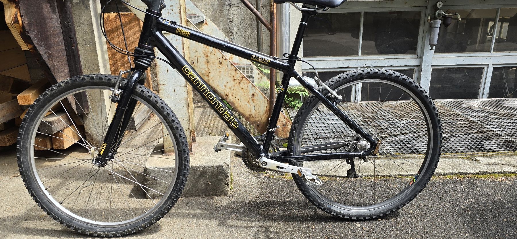 Cannondale Velos: Cannondale F800 mtb 26"  – Gebraucht aus basel von Propain 7