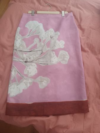 Jupe crayon rose à fleurs, taille XL, élégante!