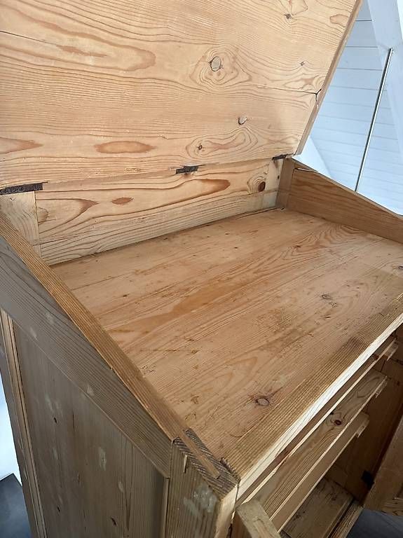 Scrivanie: Antiker Sekretär/Stehpult – Usato da Reutigen venduto da buchi06 2