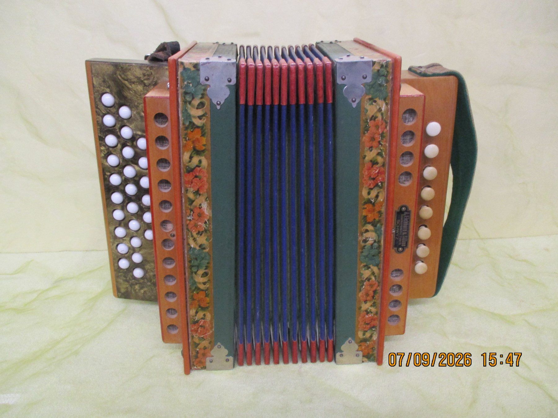 Instruments de musique: Schwyzerörgeli Eichhorn – D'occasion à Jegenstorf par Oktavio 7