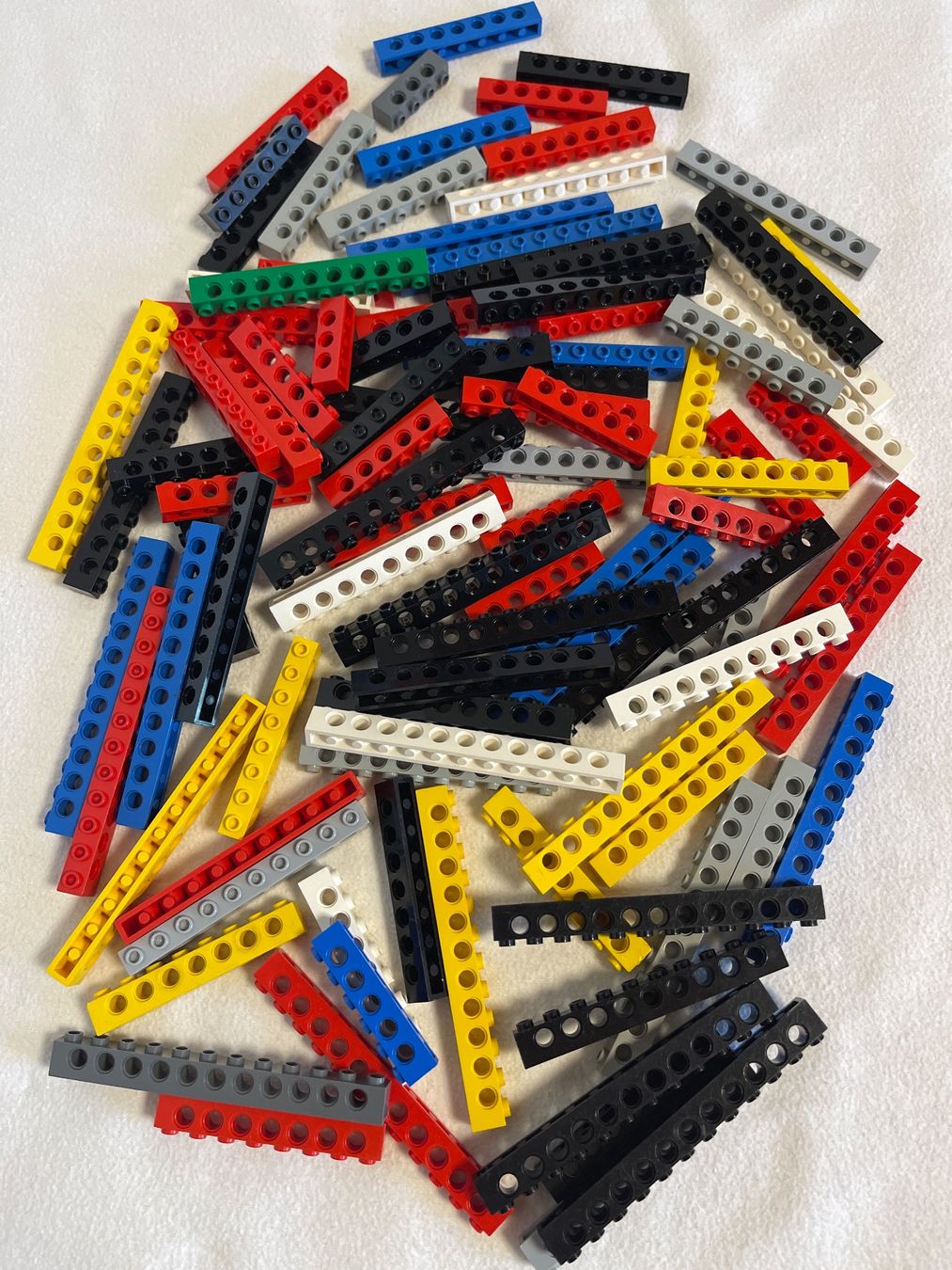 Lego Spielzeuge: LEGO - Viele  Technik Lochbalken – Gebraucht aus Gelterkinden von cobra0110
