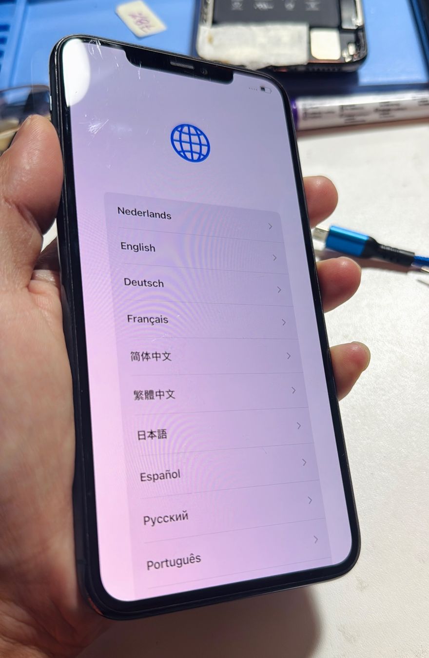 Apple Portables: iPhone 11 Pro Max - Ecran complet original demonté – Neuf avec emballage d'origine à Morges par DA-repa 1