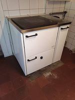 Holtzoffen / Kochherd mit Warmwasseraufbereitung