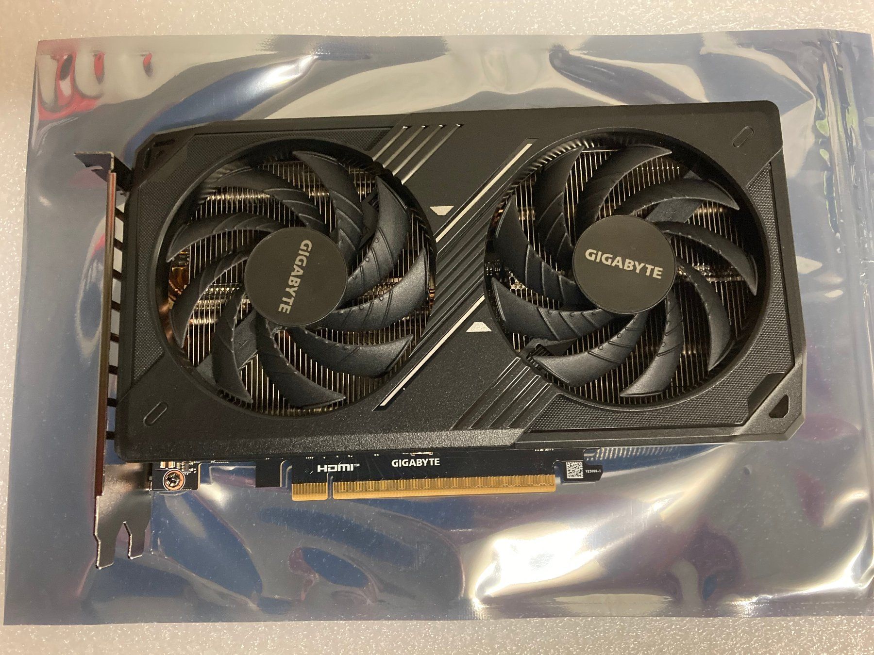 Nvidia Schede grafiche: Gigabyte GeForce RTX 5060 Windforce MAX OC 8GB neu – Nuovo (secondo la descrizione) da Wettingen venduto da Schabernack_sam