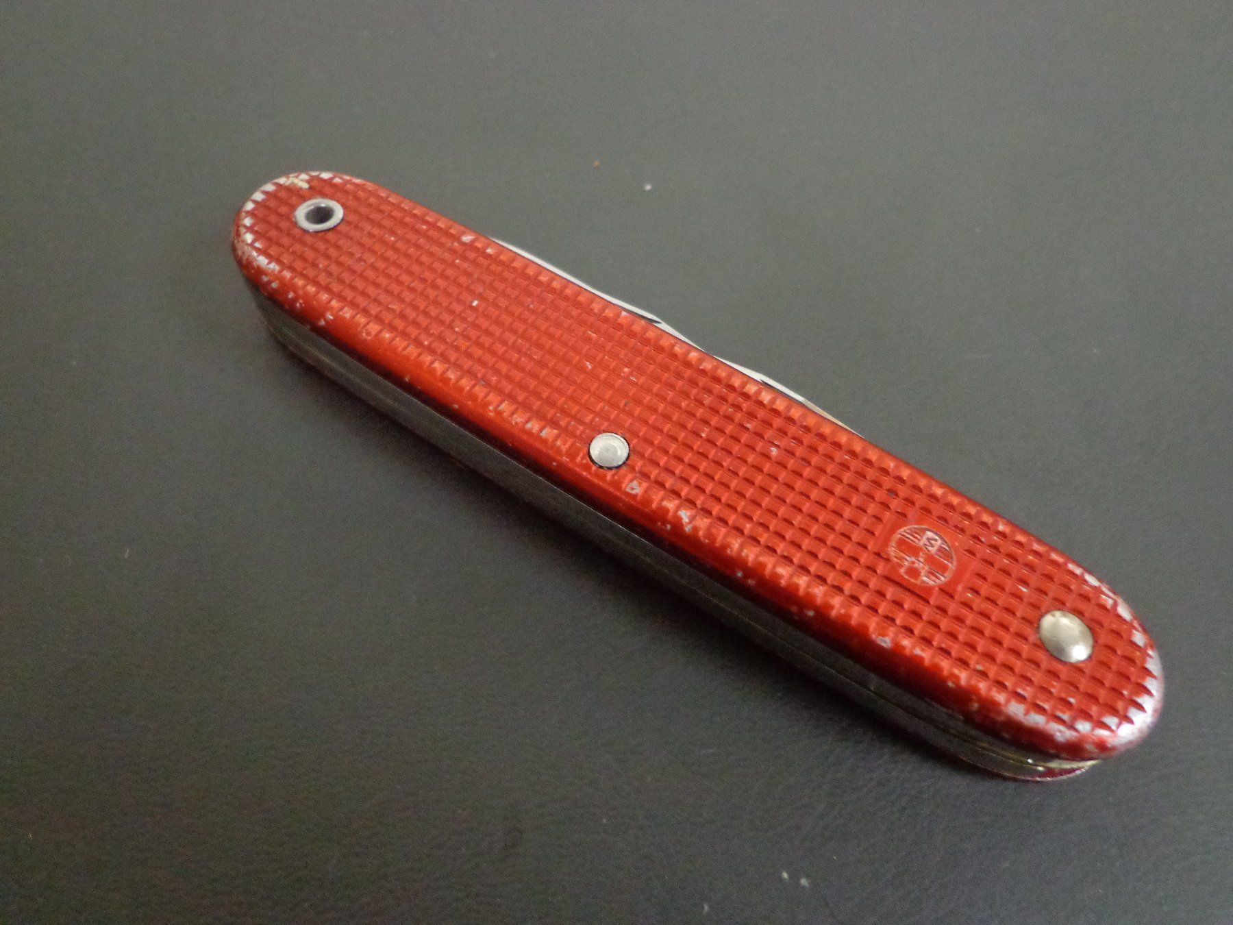 Wenger Taschenmesser: Rotes Armeesackmesser Wenger Jg. 63 – Gebraucht aus Zofingen von goezi 4