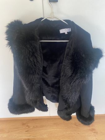 Winterjacke mit Kapuze