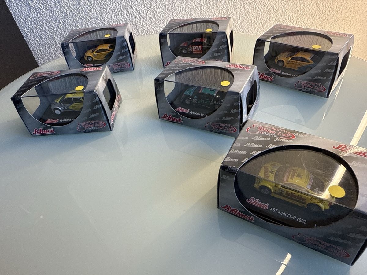 Schuco Modellini d'auto: Schuco Model Auto – Nuovo e nell'imballaggio originale da Horriwil venduto da Carrera68