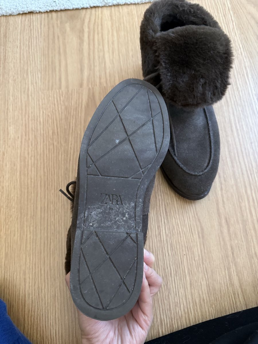 Zara Scarpe da donna: Zara Ankle Fur Boots – Usato da St. Gallen venduto da trxcy 3