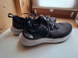 The North Face Laufschuhe Grösse 41 schwarz weiss