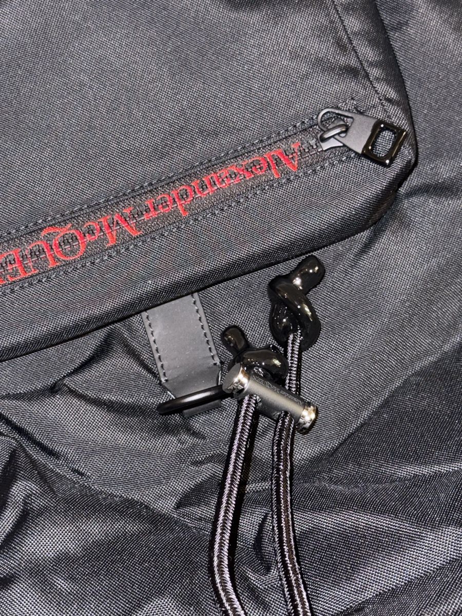 Alexander Mcqueen Zaini: Sac à dos Alexander McQueen - NEUF – Nuovo (secondo la descrizione) da Genève venduto da Igoreuf 4