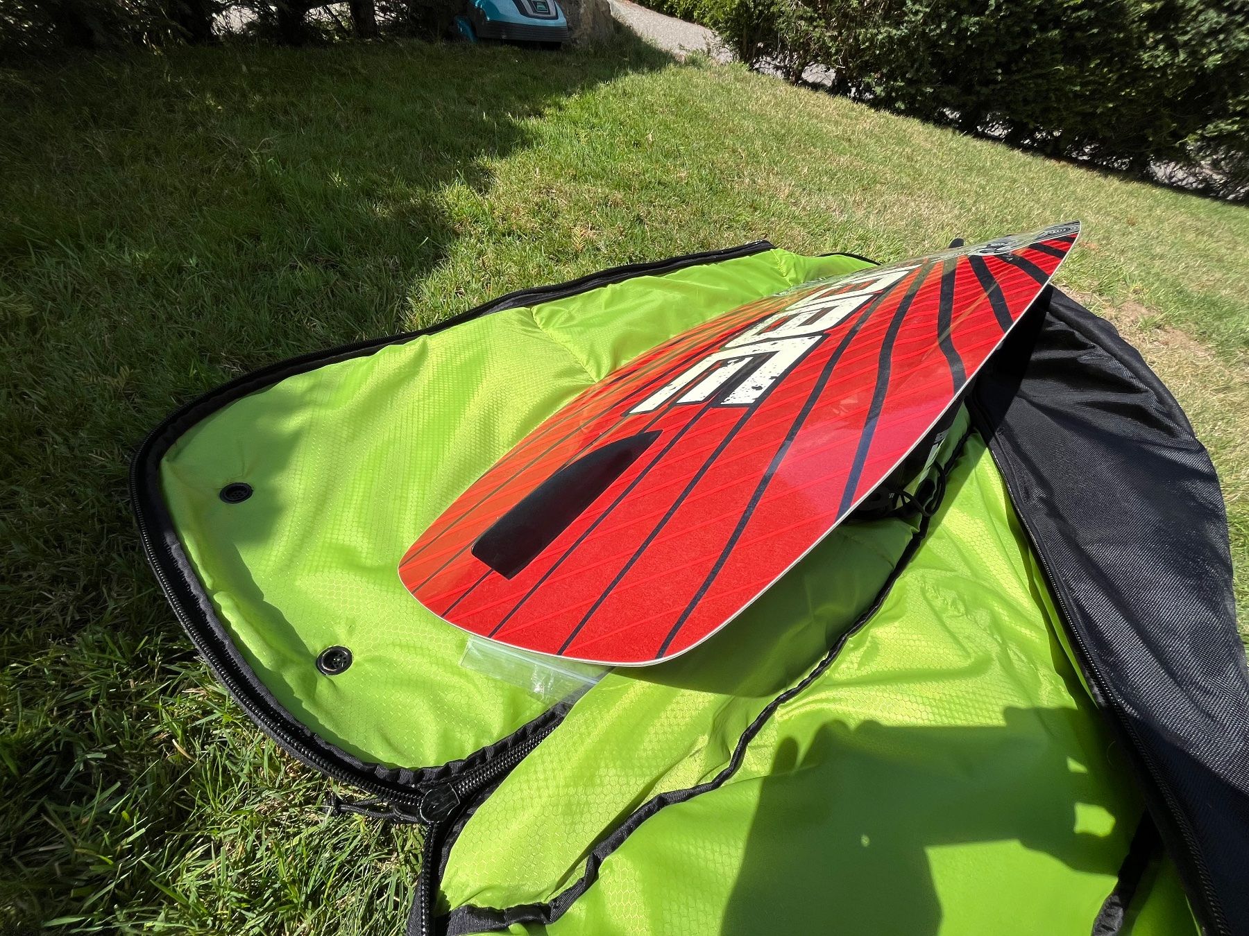 Surfboards & Schwimmbrette: Wakeboard inklusive Liquid Force Tasche Neuwertig – Neu (gemäss Beschreibung) aus Ehrendingen von Frizli 7