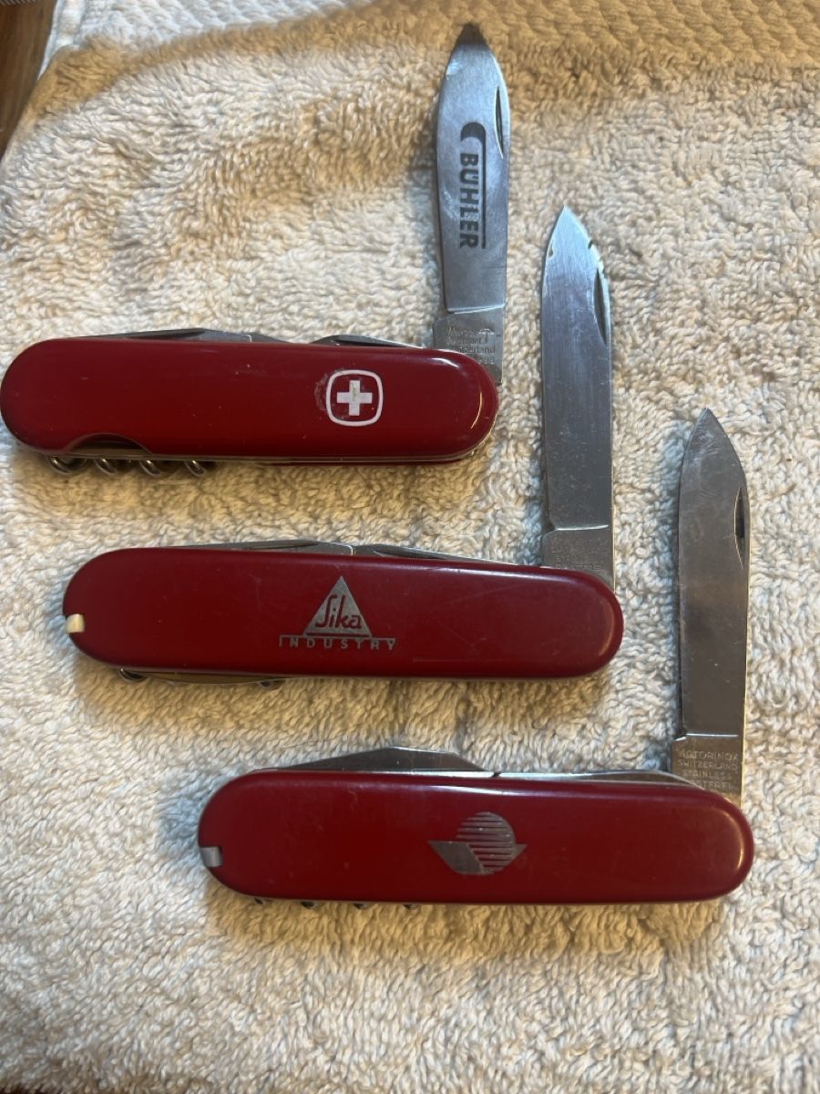 Victorinox Coltelli tascabile: 3 Sackmesser 2Victorinox 1Wenger Bühler  – Usato da Rorschach venduto da TimelessTrading 2