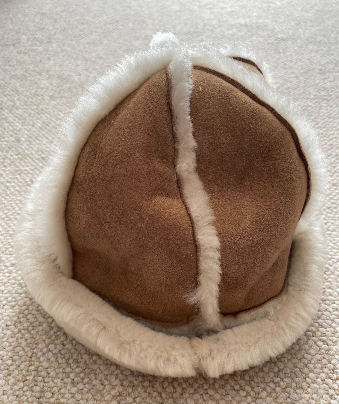 Ugg Copricapi, berretti & cappellini: UGG Lammfellmütze – Nuovo (secondo la descrizione) da Rümlang venduto da Boehneli7