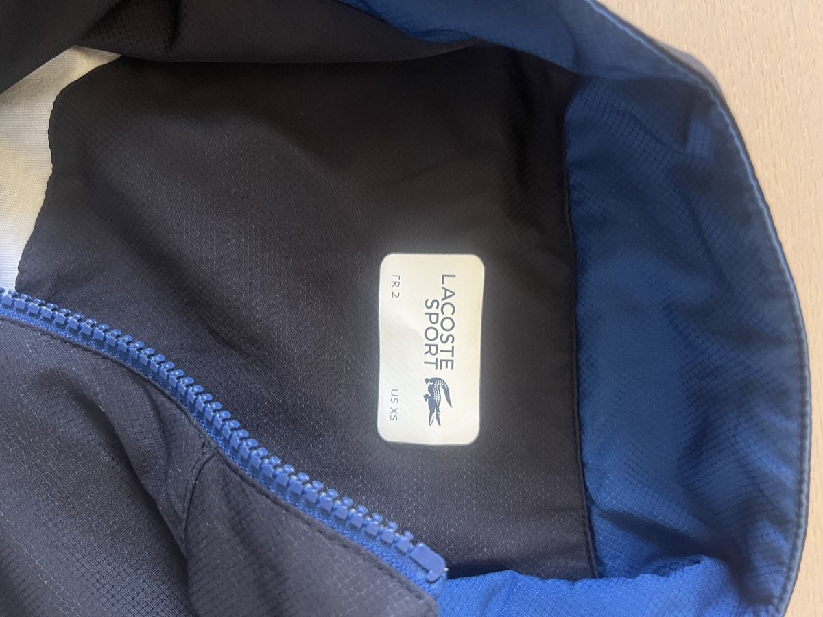 Lacoste Jacken: Veste Lacoste imperméable taille XS – Gebraucht aus Morges von lui_knr8 2