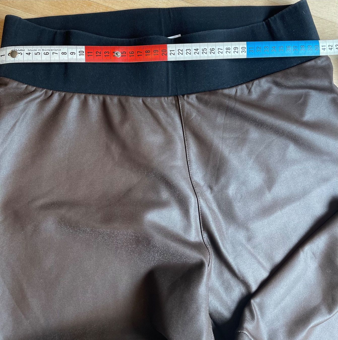 Pantalons: Hose – D'occasion à Meilen par gattous 1