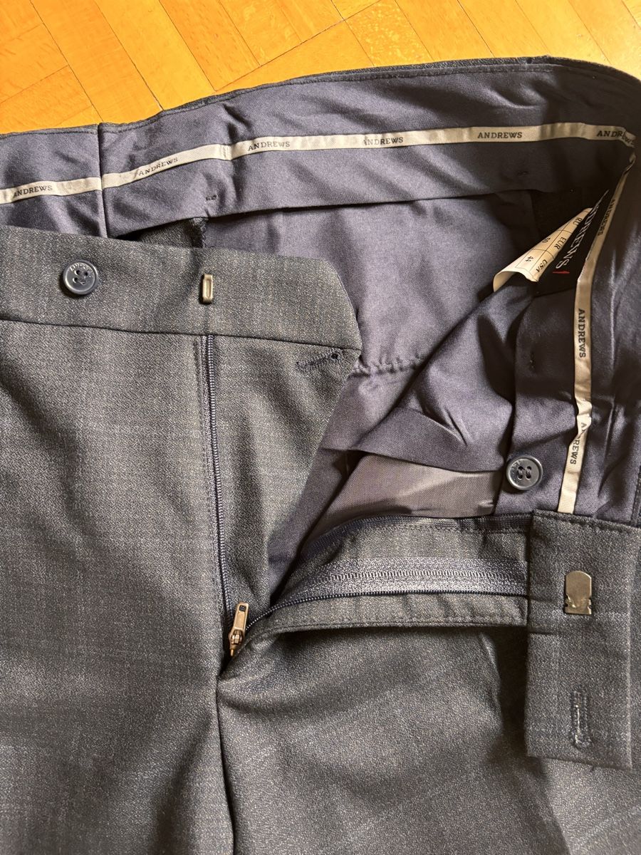 Pantaloni: Men's Dark Blue Checked Dress Pants – Nuovo (secondo la descrizione) da Zürich venduto da Grothschild 3