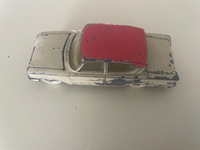 Dinky Toys Modellini d'auto: Dinky Toys Ford Consul – Usato da Ursy venduto da DK8 1