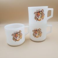 3 mugs opaline Fire-King au célèbre Tigre Esso années 60