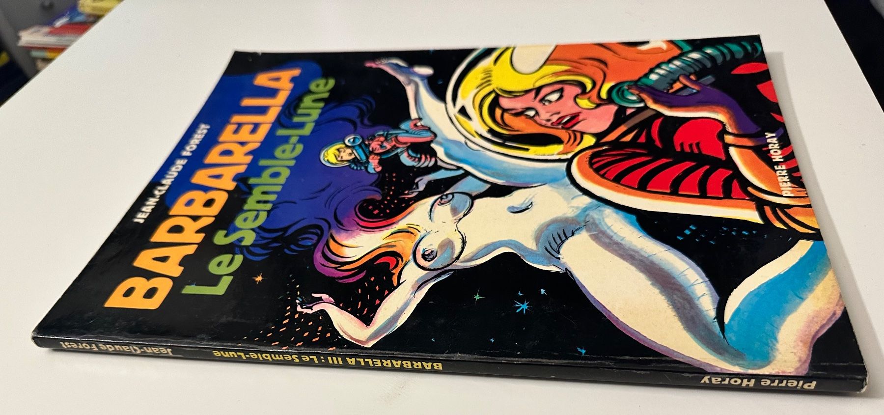 Comics: BARBARELLA III - Le Semble-Lune - Softcover – Gebraucht aus Münsingen von Ganjam 1
