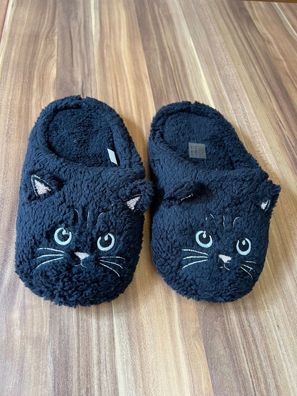 Scarpe da donna: HAUSSCHUHE KATZE GR 40 – Nuovo e nell'imballaggio originale da chiasso venduto da Wulli