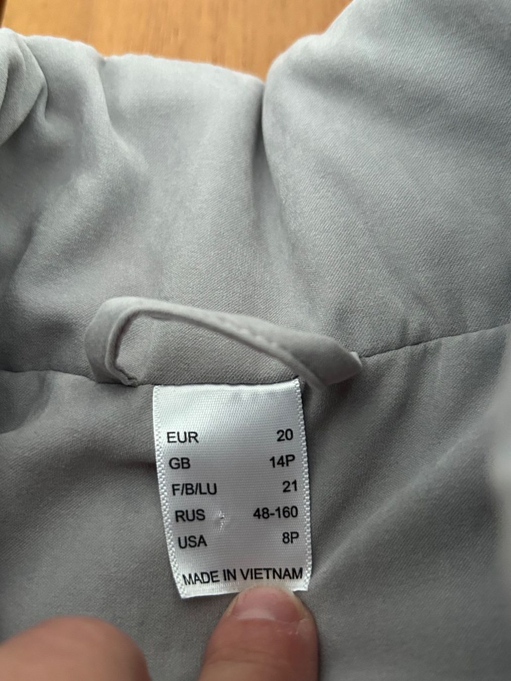 Giacche: Neue warme Jacke grau Grösse 40 – Nuovo (secondo la descrizione) da Schötz venduto da chousan 2