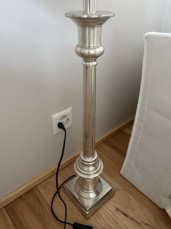 Lampade: Lampe sur pied – Usato da Vich venduto da NatachaCK 1