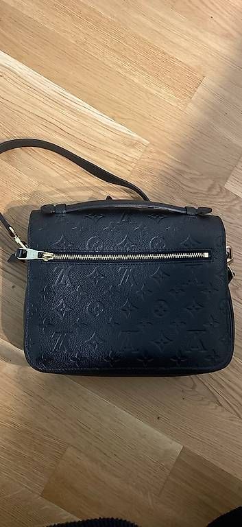 Louis Vuitton Borse: Louis Vuitton pochette métis – Usato da Kehrsatz venduto da apu_99vb 1