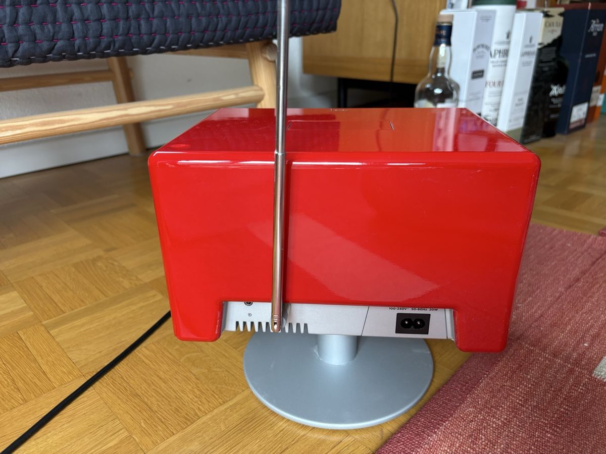 Geneva Casse acustiche: Geneva Sound System Model S Red – Usato da Maennedorf venduto da Petraam 2
