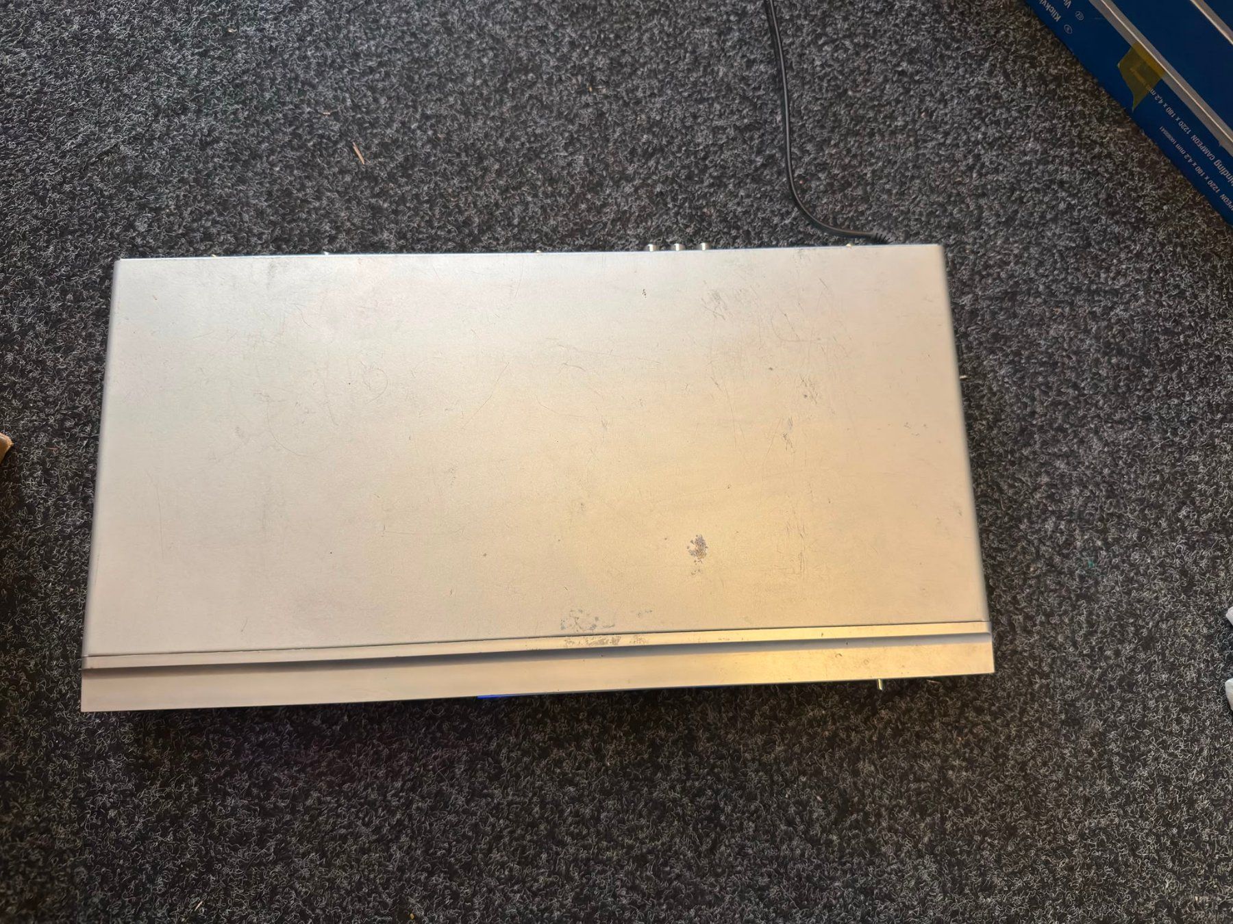 Enregistreurs: DVD Recorder mit SCART und AV-Anschlüssen – D'occasion à Luzern par Elgordo7 1