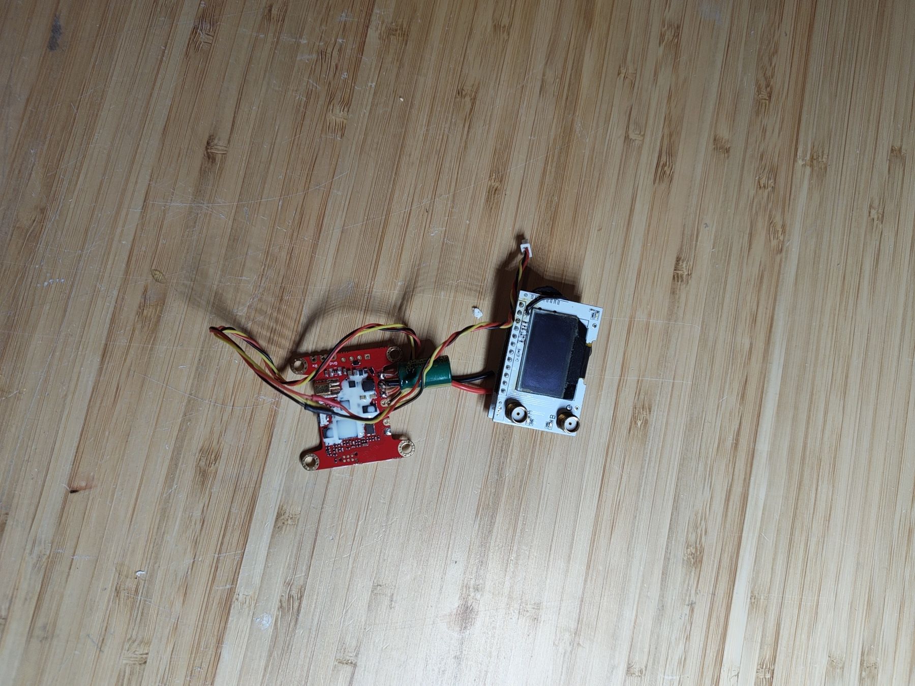Modellismo RC: FPV Sender und Empfänger  – Difettoso da Thun venduto da fpvnoob95
