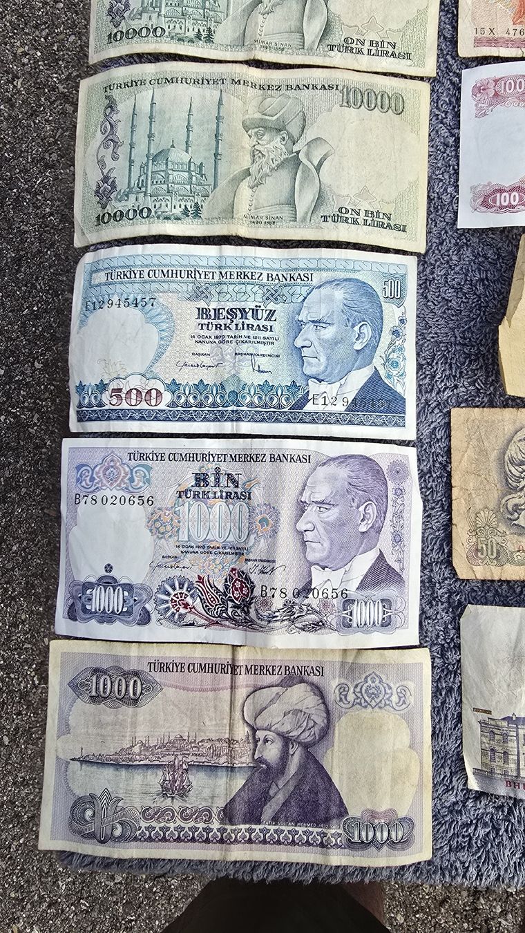 Banconote: 30 Banknoten versch. Länder – Usato da Oberaach venduto da Wicktrade 7