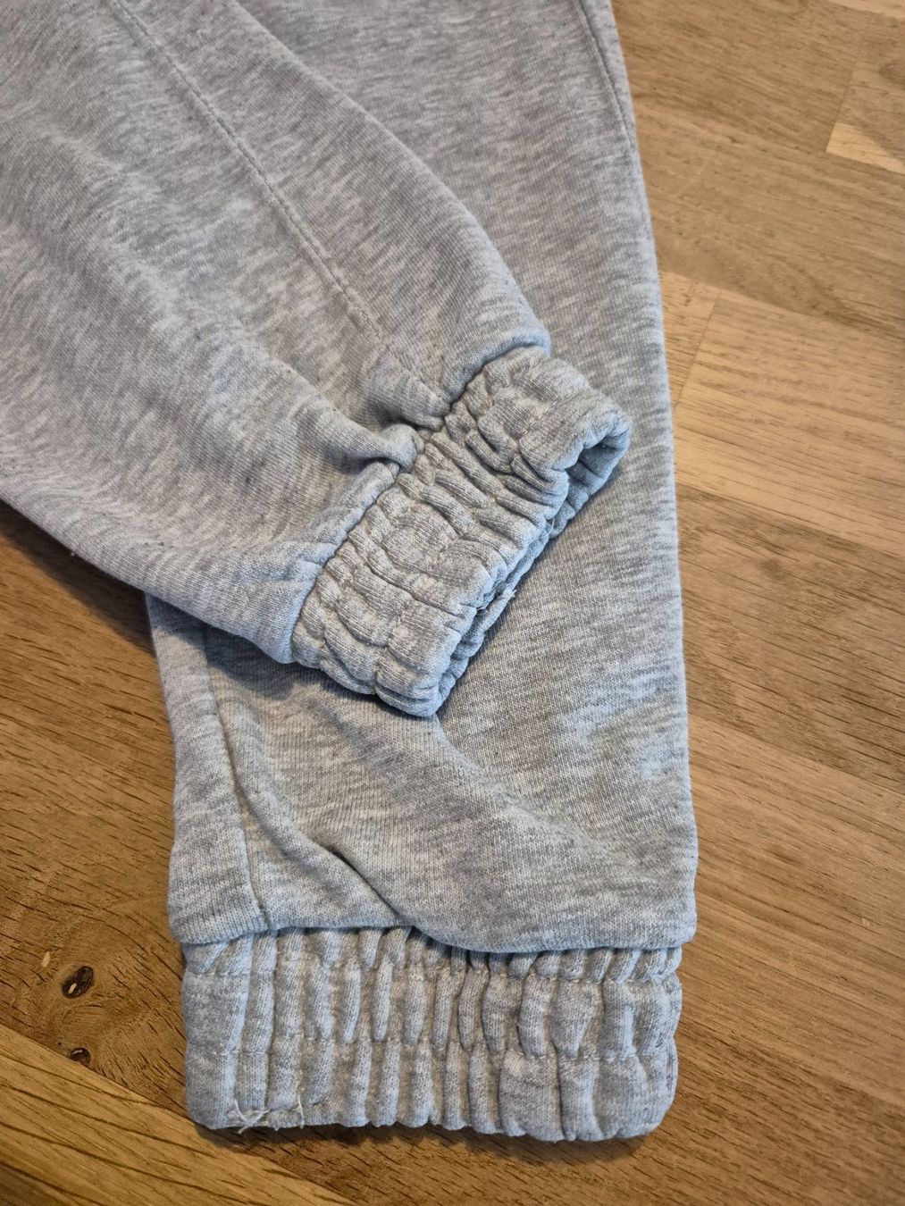 Pantaloni: Trainerhose / Freizeithose Gr. S von Bershka – Nuovo (secondo la descrizione) da Urtenen-Schönbühl venduto da Chaeppeler 2