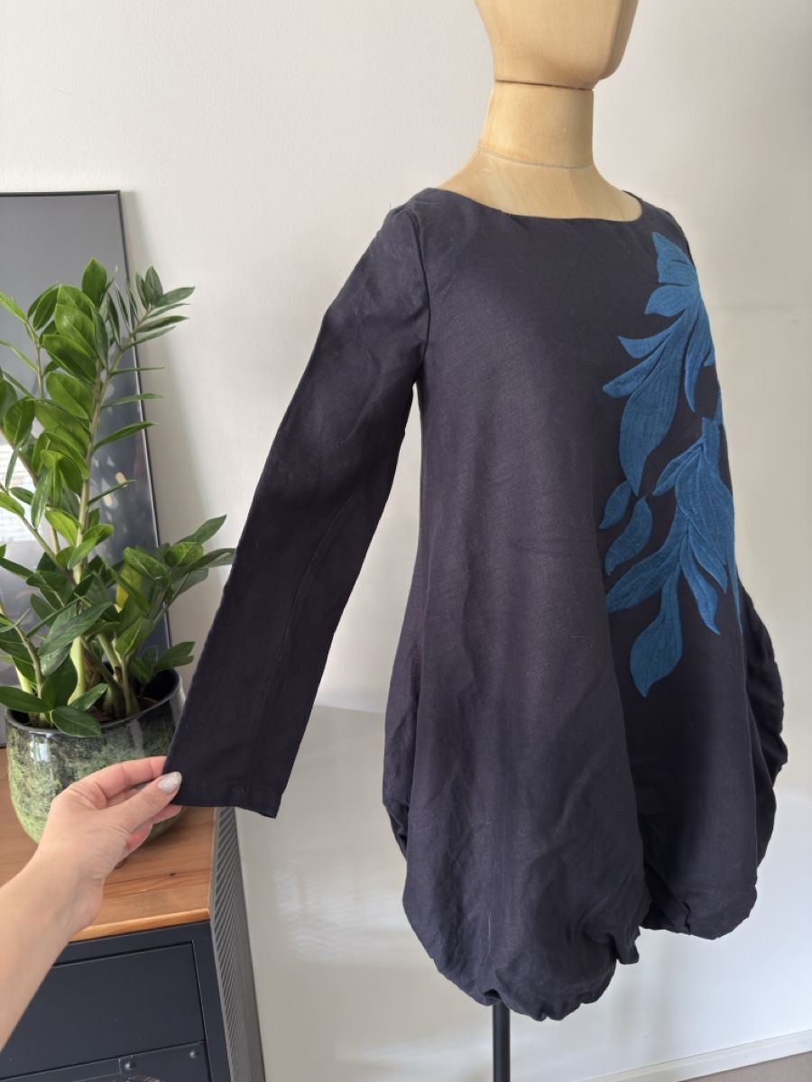 Vestiti: Leinen Kleid bestickt Oversize Dunkelblau, Gr. S – Usato da Lugano venduto da rebecca.wardrobe 2