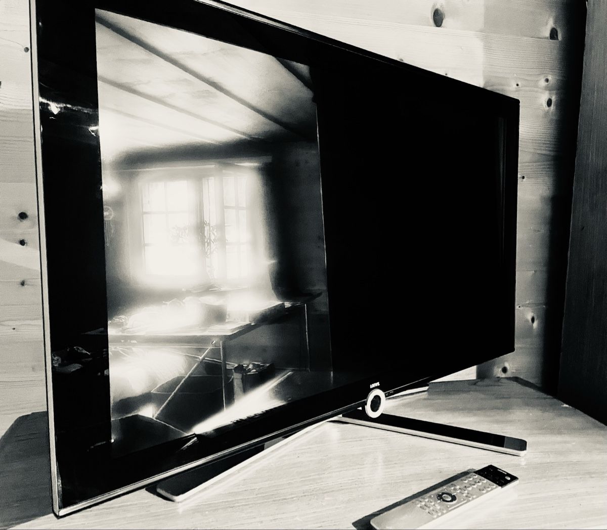 Loewe Fernseher: Loewe TV individual 40 – Gebraucht aus Conters im Prättigau von Paulaloca 1