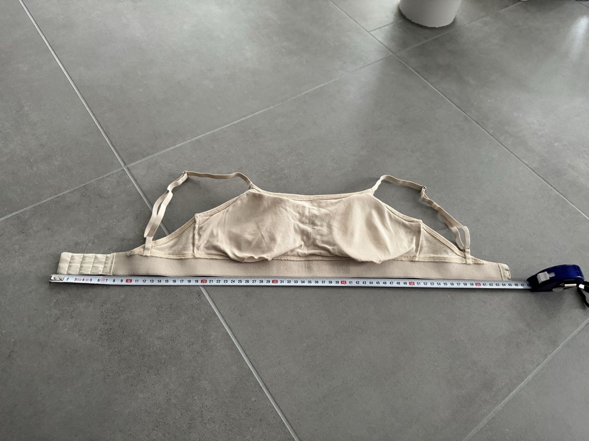 Altra biancheria intima: Gilly Hicks Bralette BH, beige, Top Zustand – Usato da Frick venduto da Cirilla 5