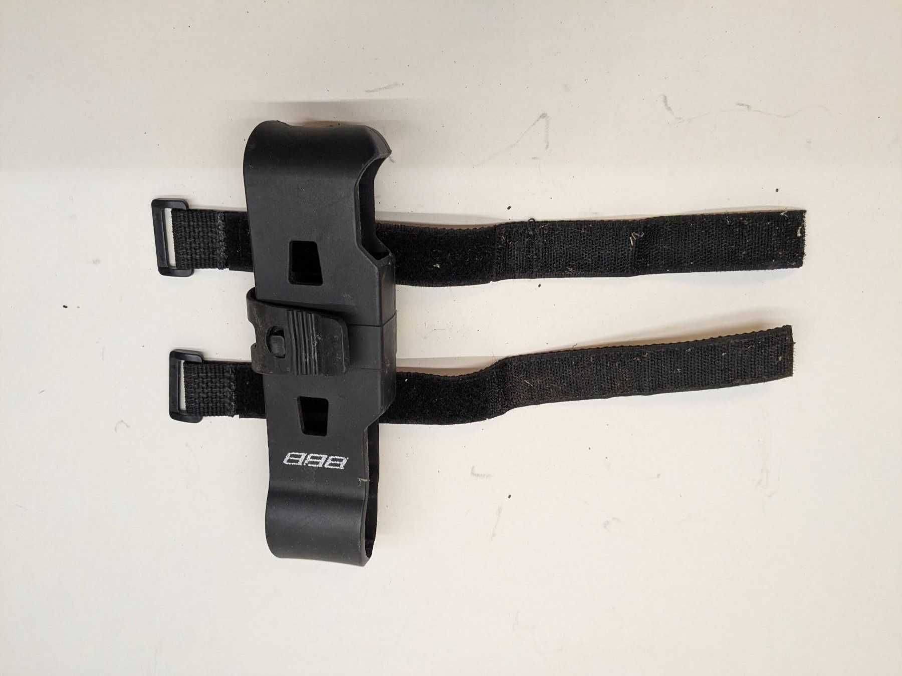 Supporti per biciclette: BBB Cycling Schlosshalter, Schwarz, Velo – Usato da Bern venduto da F_M_A 4