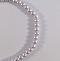 Damenarmband Bracelet aus Glaswachsperlen in silbergrau