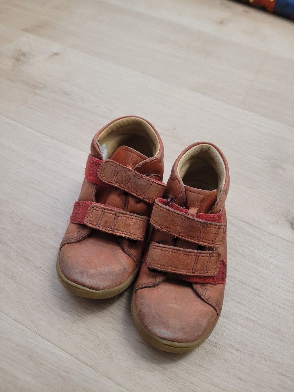 Schuhe für Jungen: Schuhe Gr. 26 – Gebraucht aus Lupsingen von sta_wgg5 1