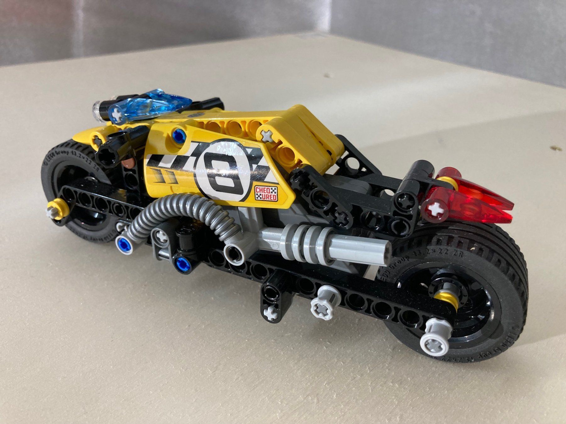 Lego Kit di costruzioni: LEGO® Technic Motorrad 42058 – Usato da Glattfelden venduto da Flip4u 5