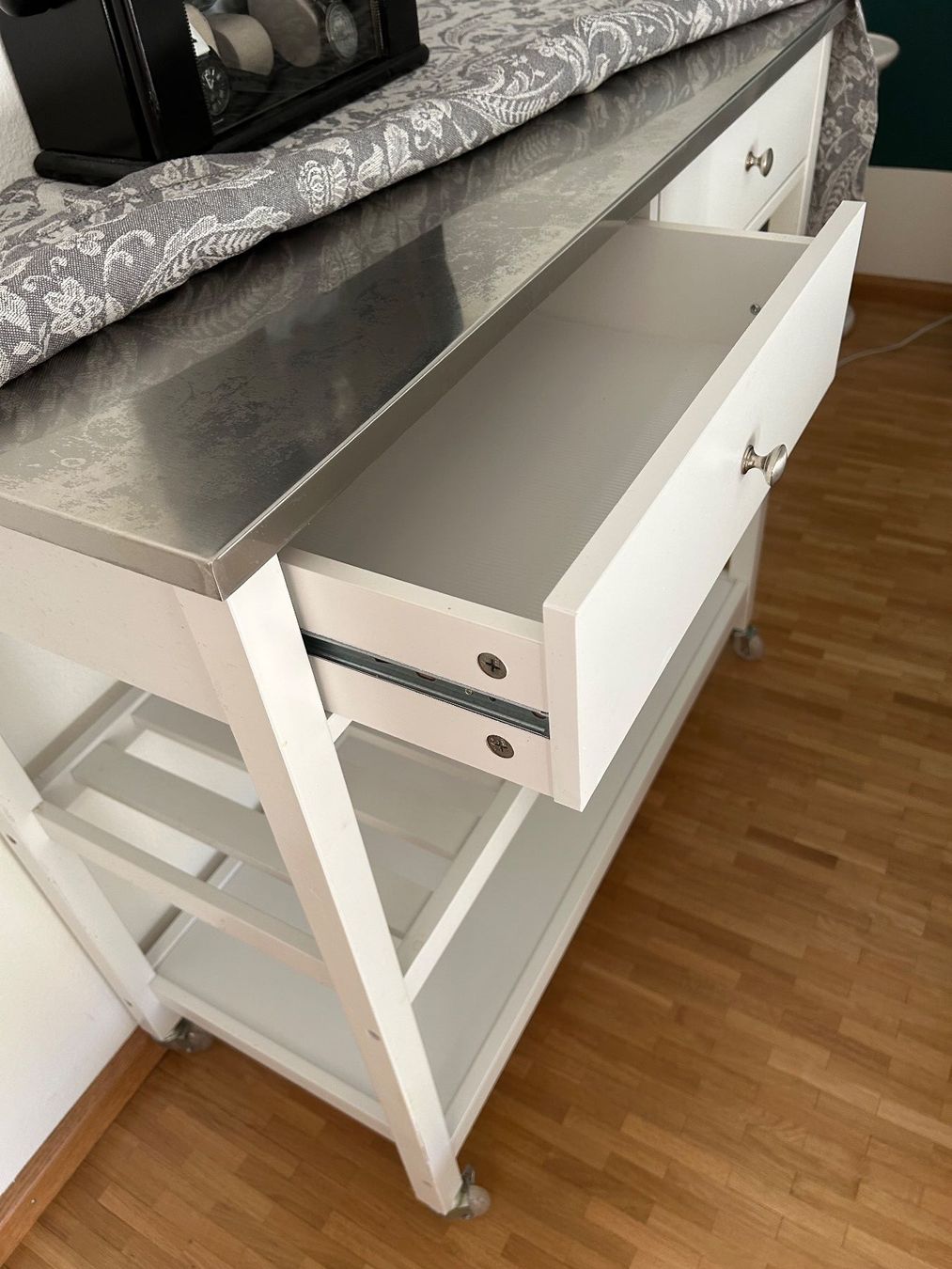 Cucine complete: Küchenwagen – Usato da Bottmingen venduto da Cesar1234 1