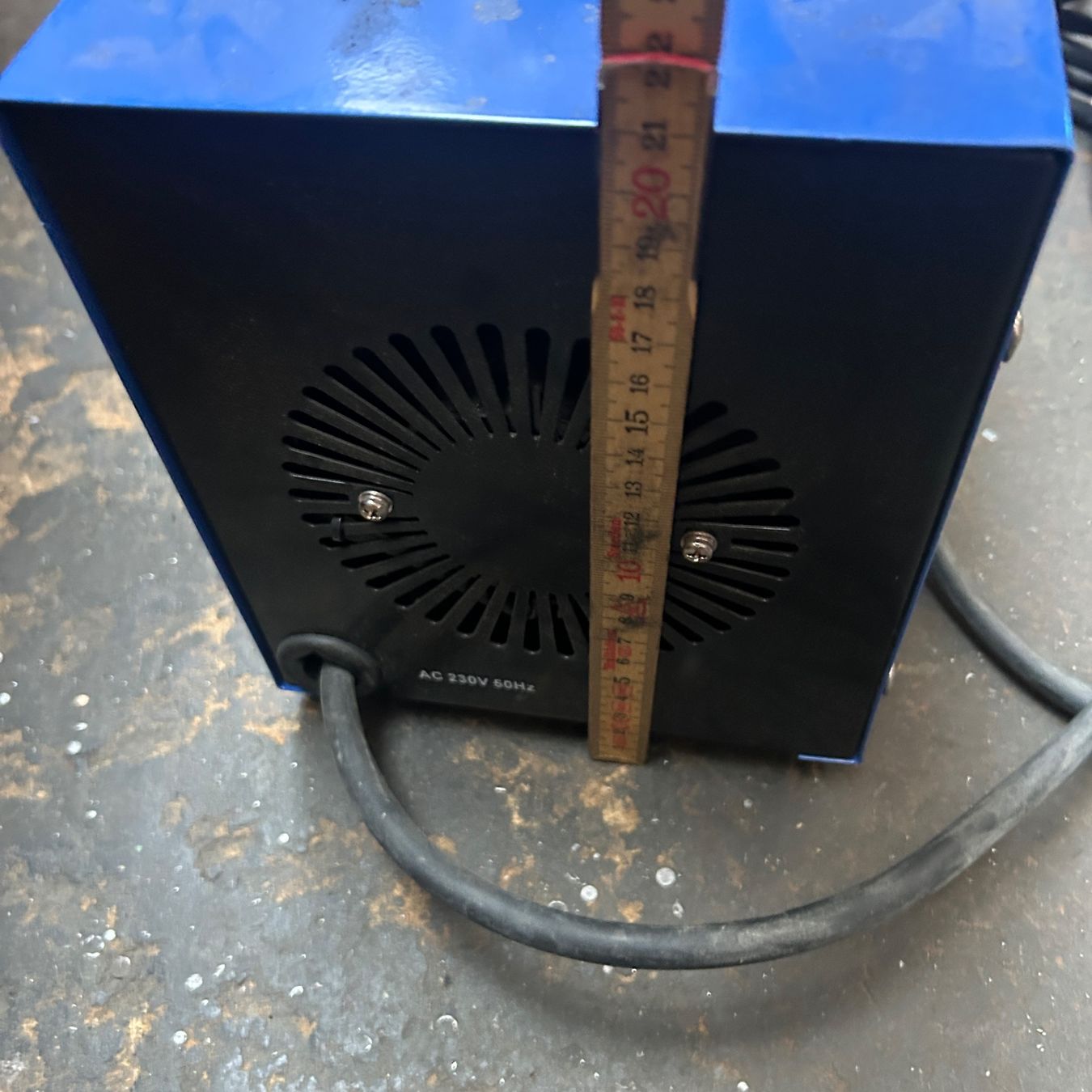 Saldatori: Kleines Elektrodenschweissgerät 230V – Usato da Untersiggenthal venduto da sinamoll 6