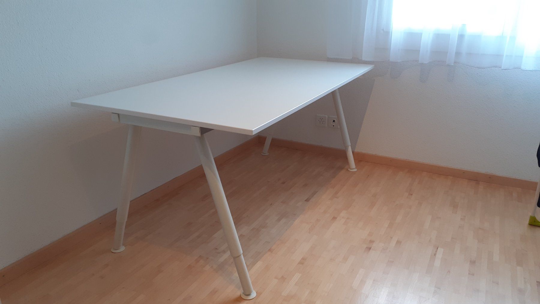 Ikea Schreibtische: IKEA Schreibtisch – Gebraucht aus Stansstad von