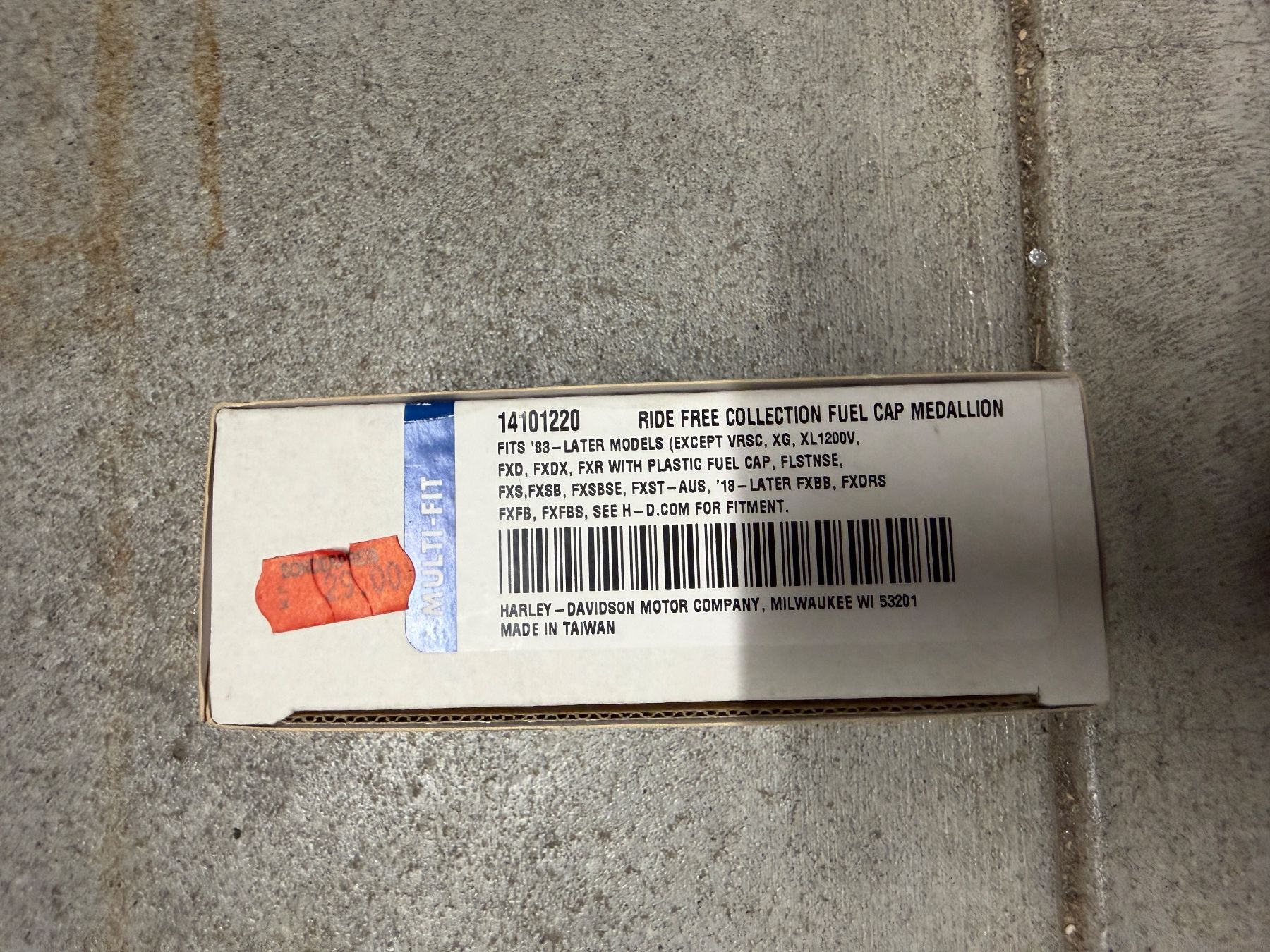 Harley-Davidson Tutti i ricambio per moto: 14101220 Harley-Davidson Tankdeckel Medaillon – Nuovo e nell'imballaggio originale da Ostermundigen venduto da jas_9j7d 2