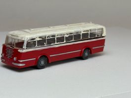 GB3- Wiking Büssing Trambus rot Bastelmodell