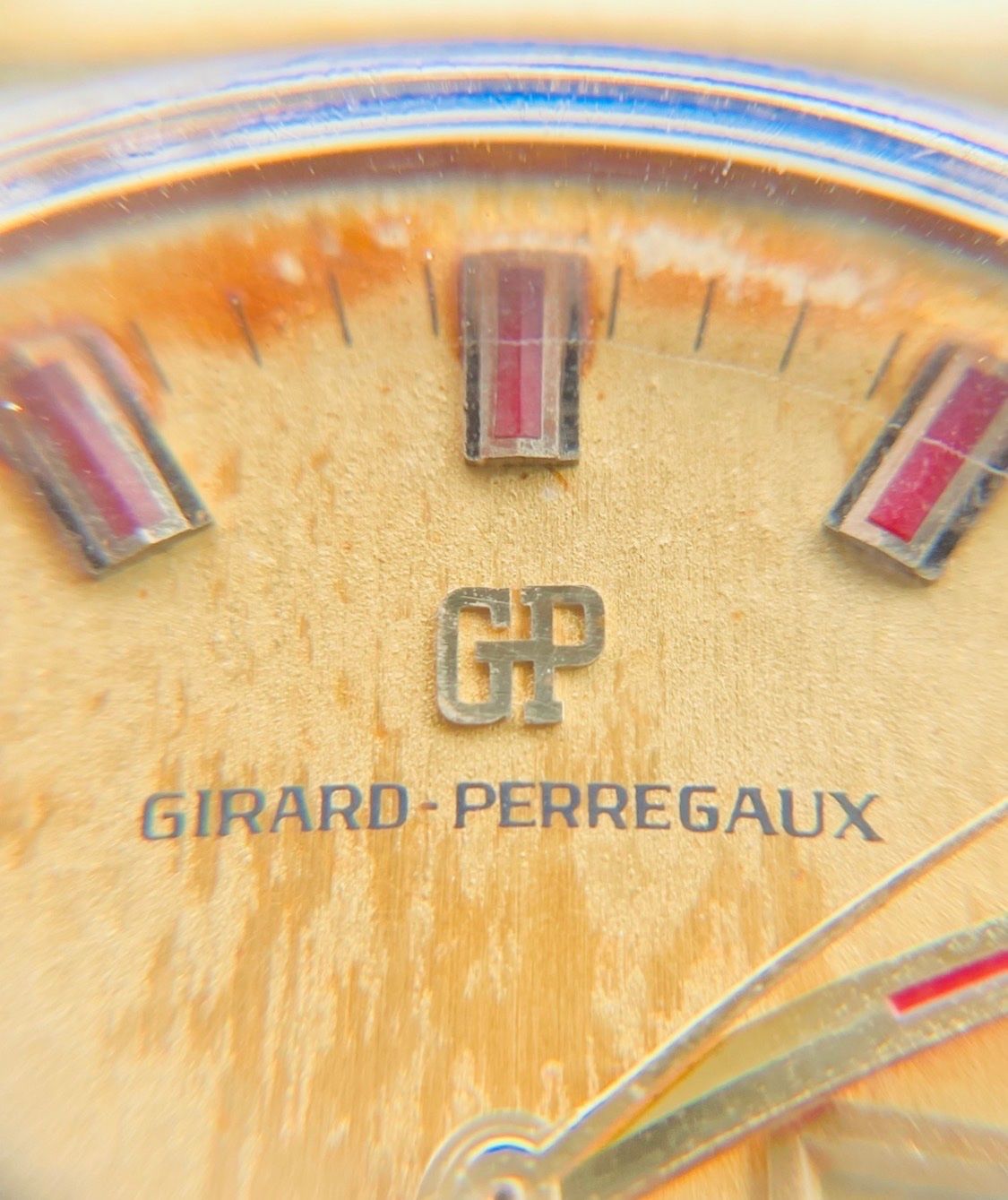 Girard-Perregaux Uhren: Girard Perregaux Gyromatic Day Date Ruby indexes dial – Gebraucht aus Küsnacht ZH von Pedramy 4